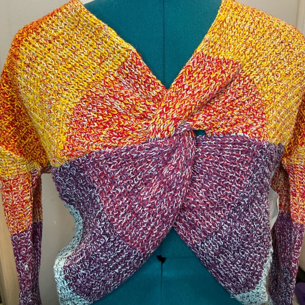 Colorful Sweater - Picture 2 of 4